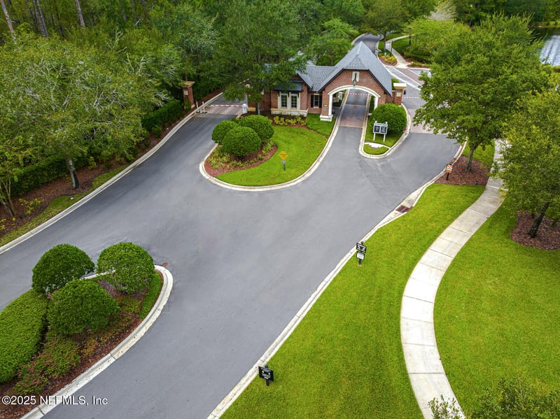 165 St Johns Forest Blvd, St Johns, FL 32259