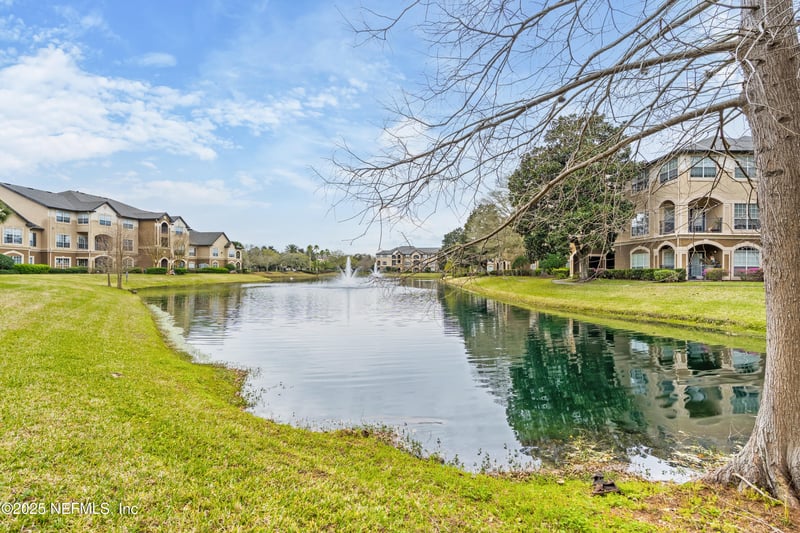 10961 Burnt Mill Rd #935, Jacksonville, FL 32256