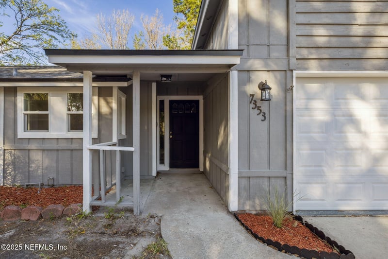 7353 Boysenberry Ct, Jacksonville, FL 32244