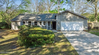 7353 Boysenberry Ct, Jacksonville, FL 32244