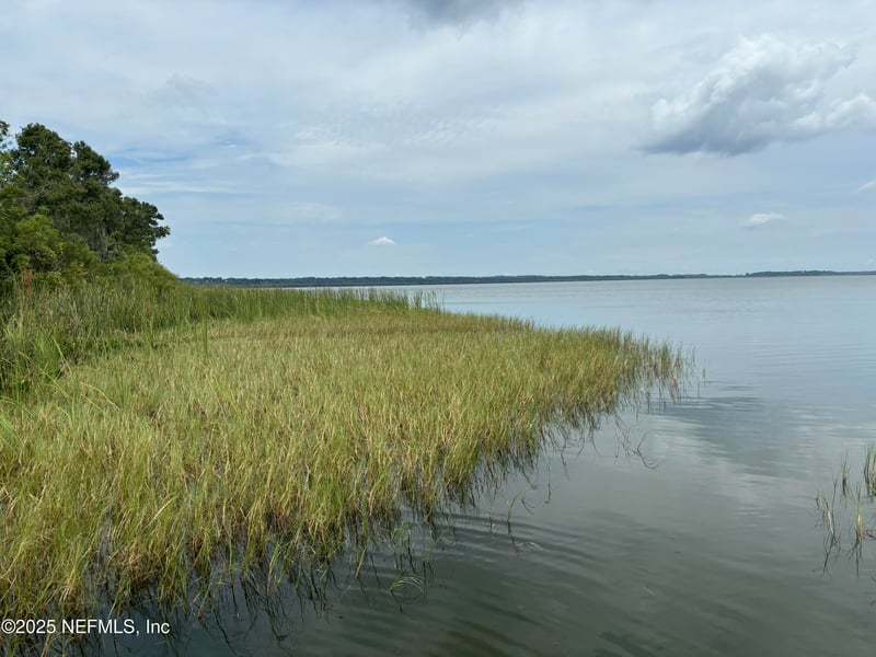 6001 Bird Island Dr, Lady Lake, FL 32159