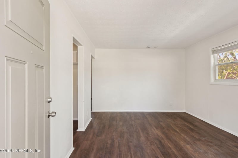 7014 Christopher Robin Dr, Jacksonville, FL 32210