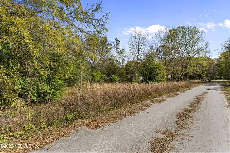 124 Ambrose Ave, Satsuma, FL 32189