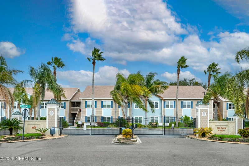 1601 Nectarine St #B2, Fernandina Beach, FL 32034