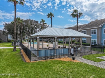 1601 Nectarine St #B2, Fernandina Beach, FL 32034