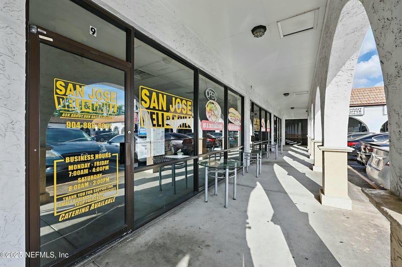 9735 Old St Augustine Rd, Jacksonville, FL 32257