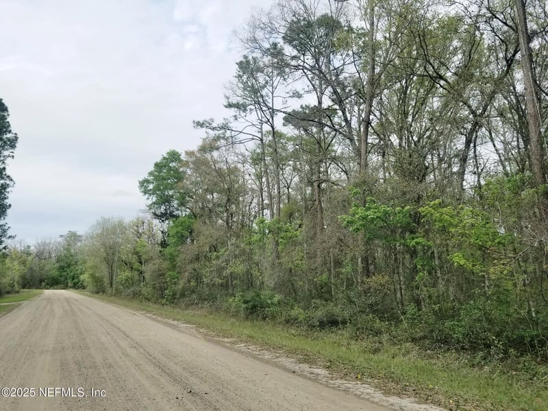 2095 Grove St, Bunnell, FL 32110