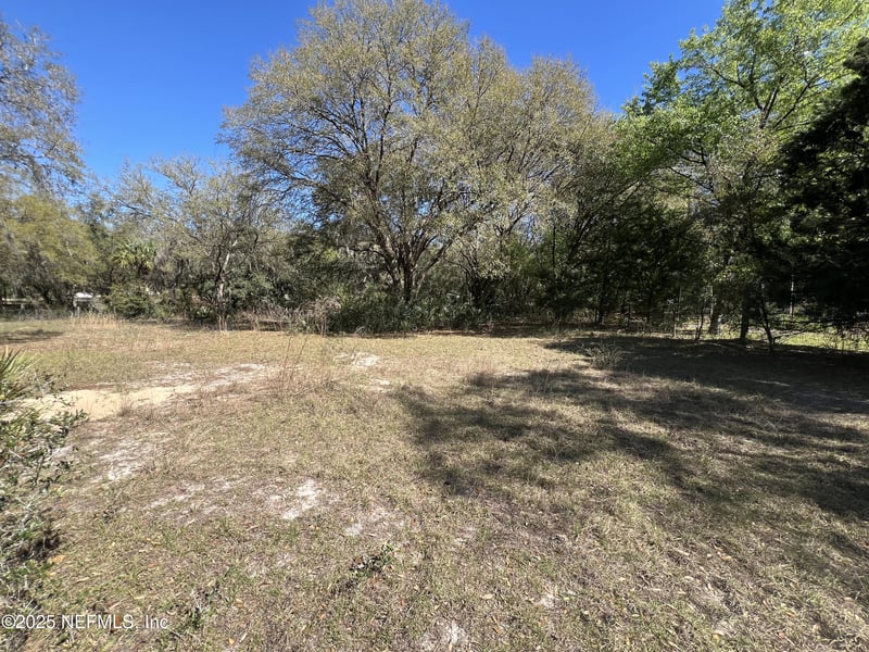 107 - 109 Dixie St, Hawthorne, FL 32640