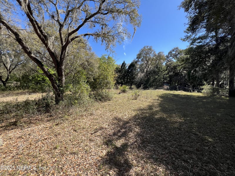 107 - 109 Dixie St, Hawthorne, FL 32640