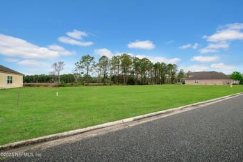 5136 Creek Crossing Dr, Jacksonville, FL 32226