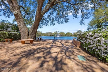 Emilys Walk Dr, Jacksonville, FL 32221