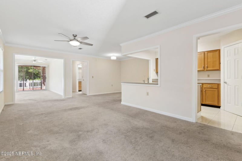 4532 Middleton Park Cir, Jacksonville, FL 32224