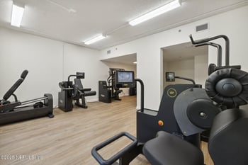 4532 Middleton Park Cir, Jacksonville, FL 32224