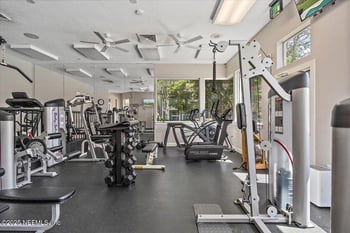 10000 Gate Pw #714, Jacksonville, FL 32246