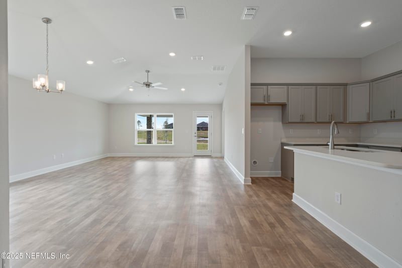 3111 Forest View Ln, Green Cove Springs, FL 32043