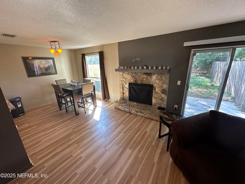 11726 Tanager Dr, Jacksonville, FL 32225