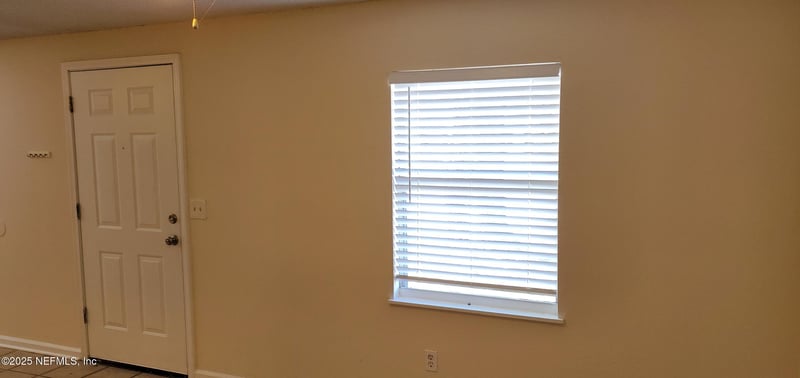 2433 Seymour St, Jacksonville, FL 32246