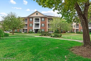 785 Oakleaf Plantation Pw #833, Orange Park, FL 32065