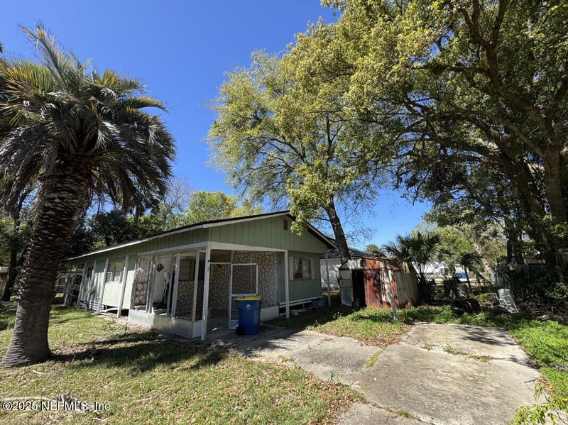 10131 Jackson Ter, Jacksonville, FL 32225