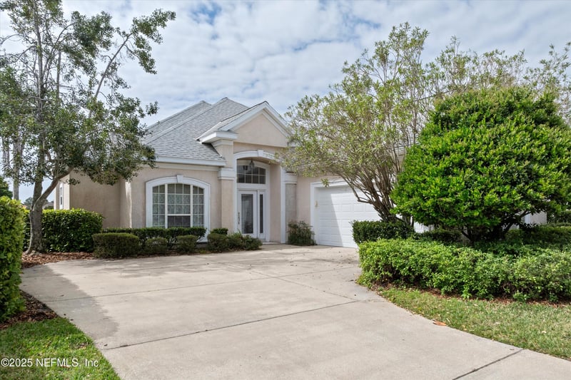 523 Lakeway Dr, St Augustine, FL 32080