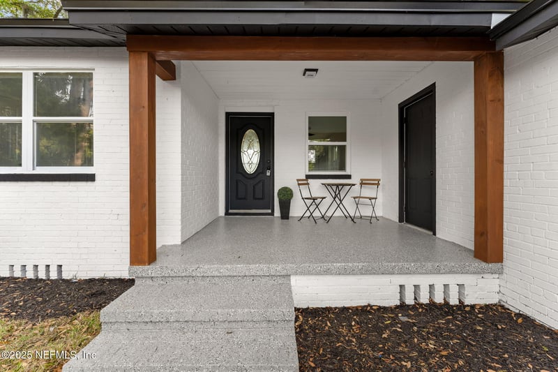 647 Stanwick Rd, Jacksonville, FL 32208