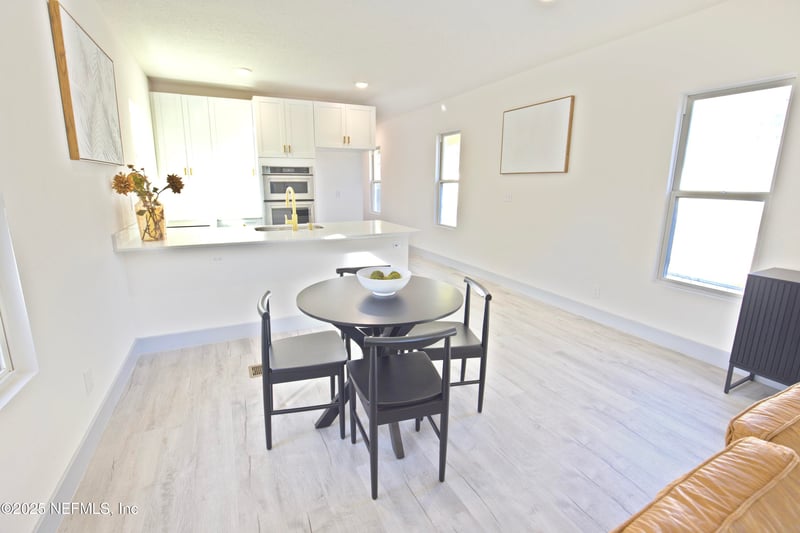 2477 Robert St, Jacksonville, FL 32209