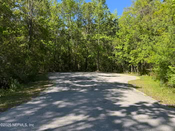 100 Pioneer Trl, Palatka, FL 32043