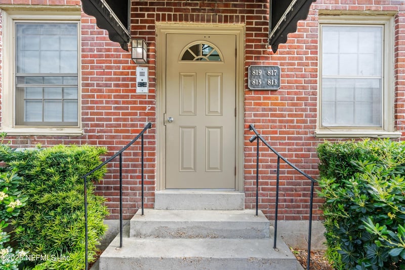 819 Lasalle St #819, Jacksonville, FL 32207