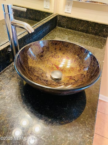 8290 Gate Pw #504, Jacksonville, FL 32216