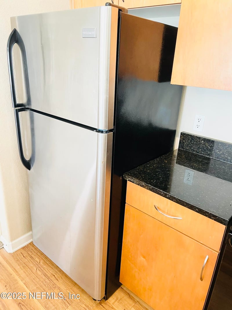 8290 Gate Pw #504, Jacksonville, FL 32216