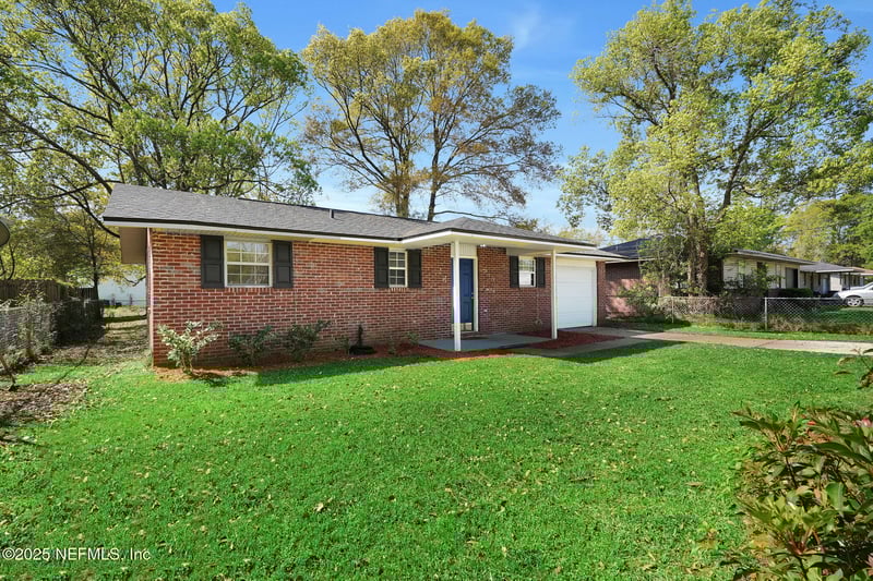 648 Oliver St, Baldwin, FL 32234