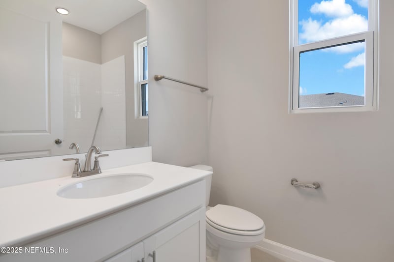 1737 Carnelian St, Deland, FL 32720