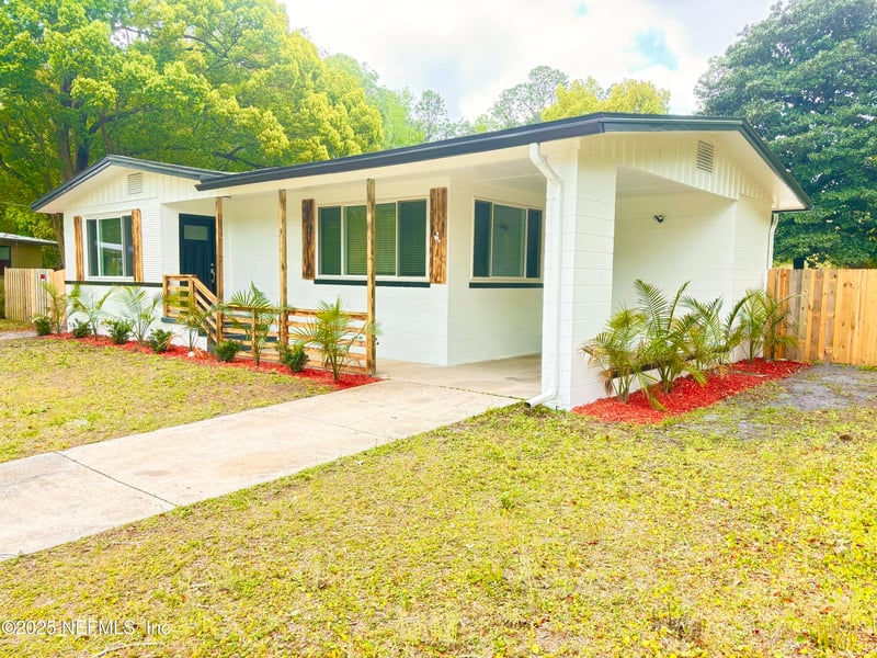 6678 Norde Dr, Jacksonville, FL 32244