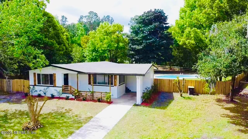 6678 Norde Dr, Jacksonville, FL 32244