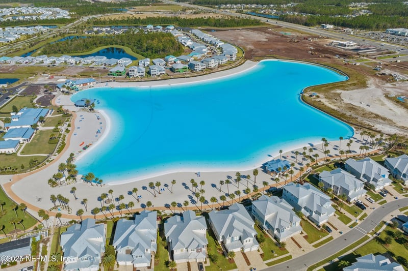 352 Boracay Cir, St Johns, FL 32259