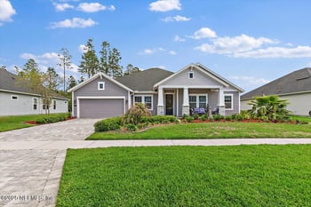 116 Clarendon Rd, St Johns, FL 32259