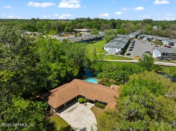 1704 Memory Ln, Jacksonville, FL 32210