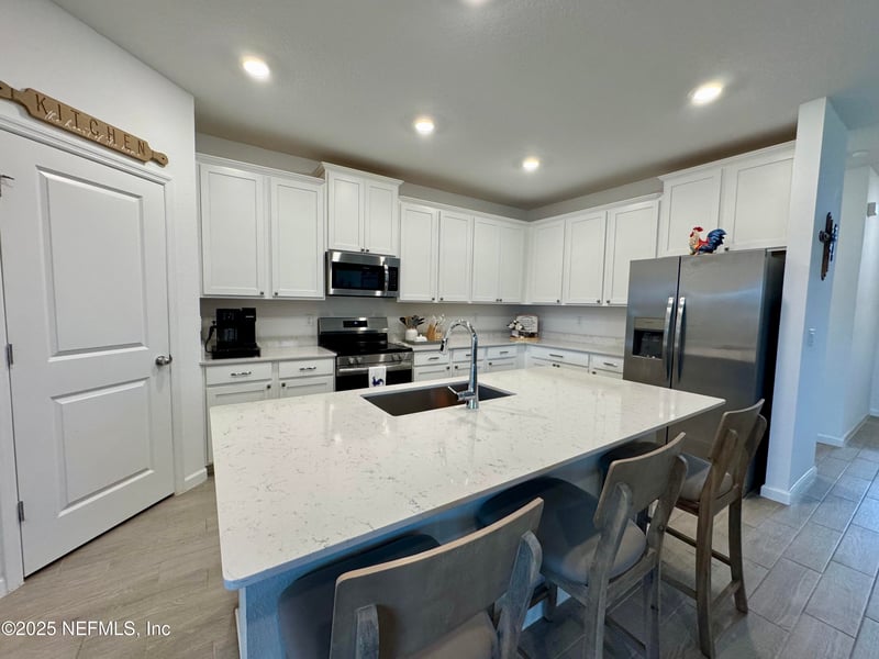 2617 Seasons Rd, Green Cove Springs, FL 32043