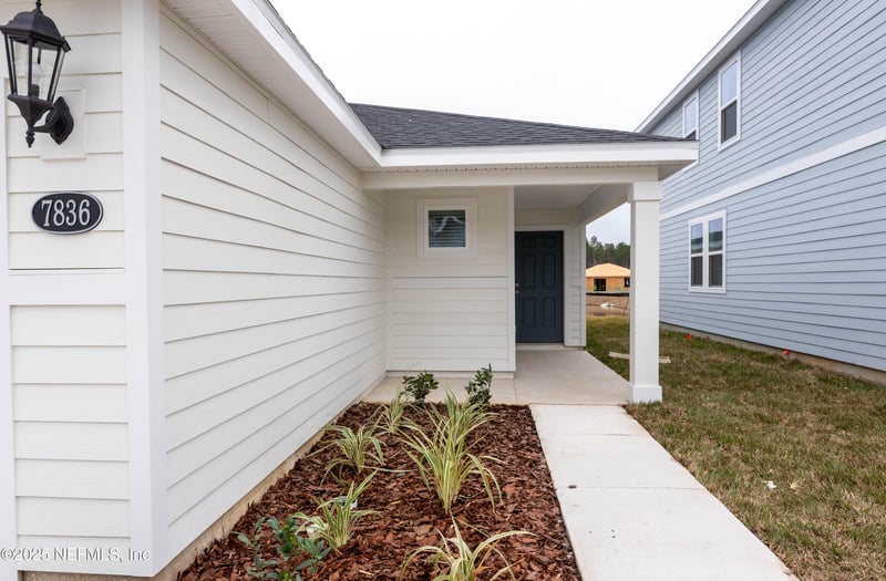 7819 Cahil Ln, Jacksonville, FL 32219