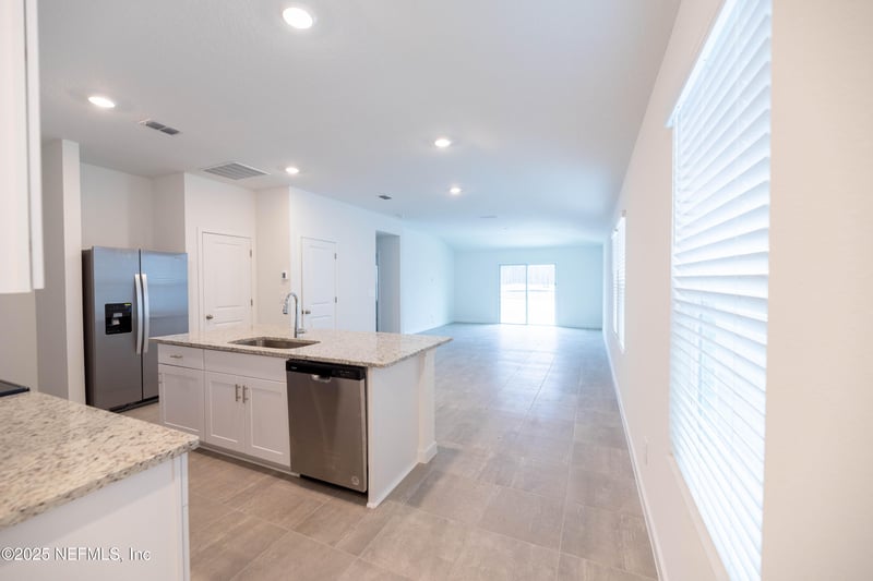 7819 Cahil Ln, Jacksonville, FL 32219