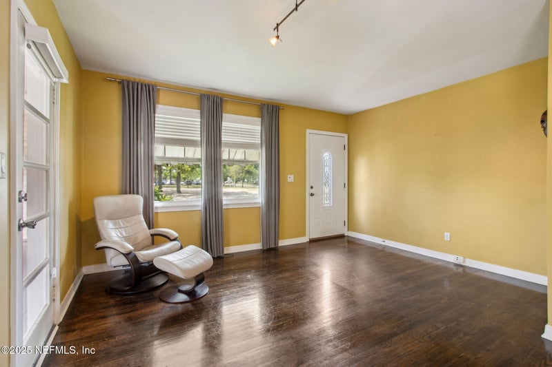 4649 Cambridge Rd, Jacksonville, FL 32210