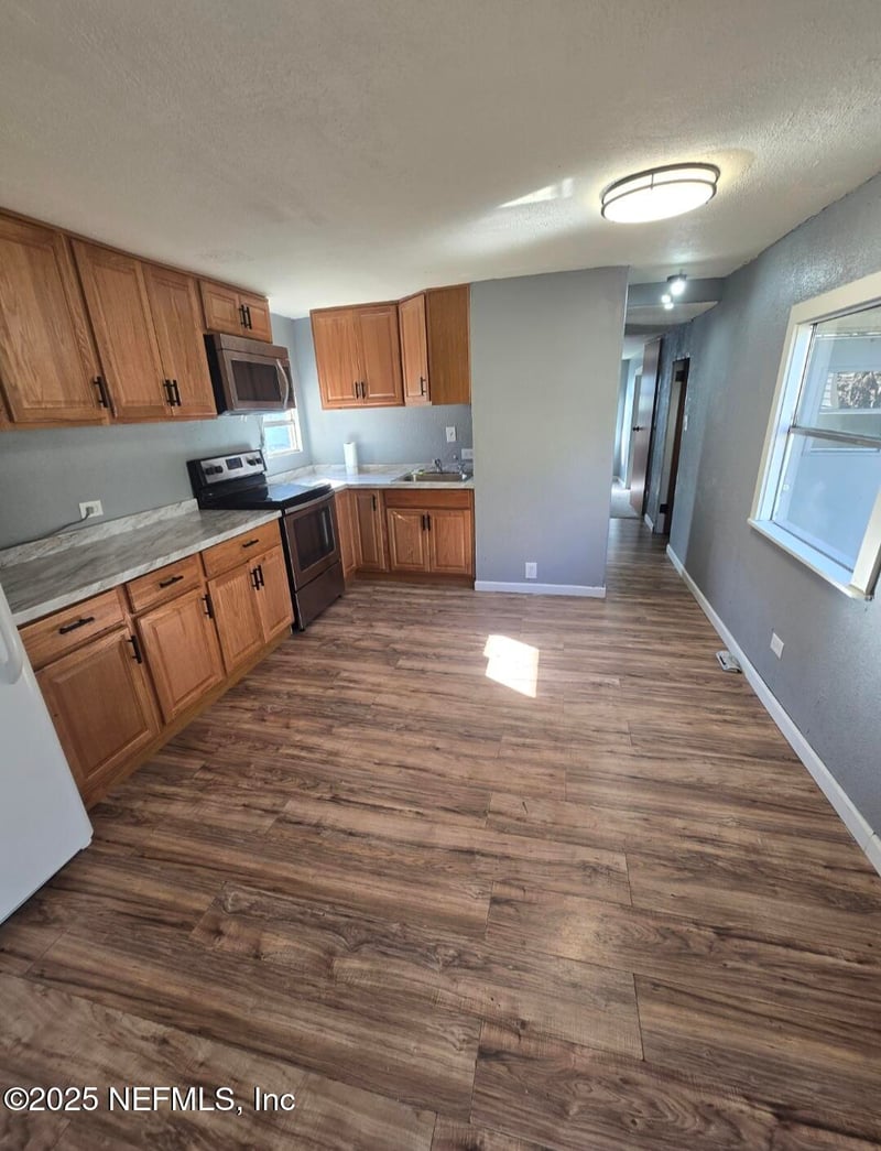 4072 Mustang Rd, Middleburg, FL 32068