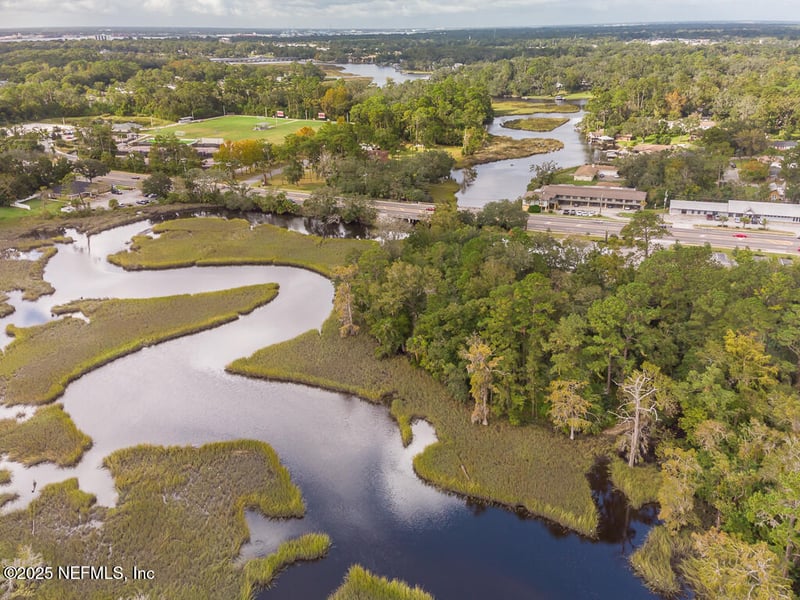 28 Agnue Ave, Jacksonville, FL 32216