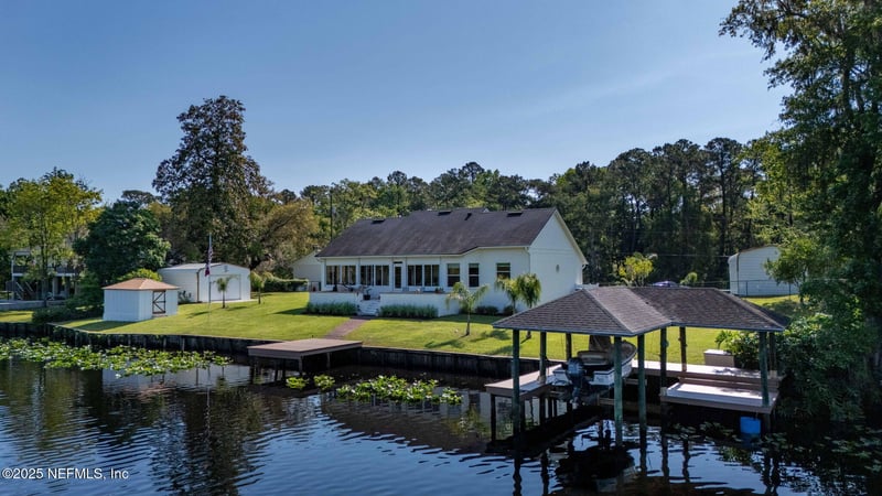 2134 Flintlock Ct, Green Cove Springs, FL 32043