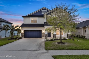 1133 Laurel Valley Dr, Orange Park, FL 32065