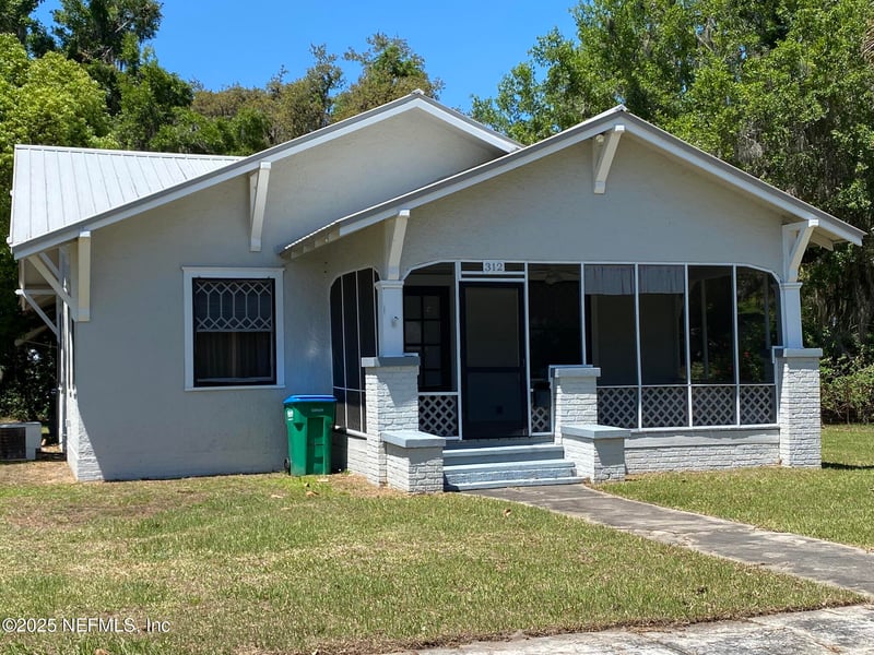 312 Oak St, Crescent, FL 32112