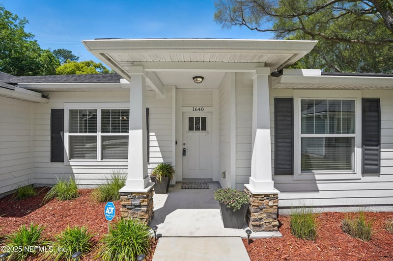 1640 East Rd, Jacksonville, FL 32216