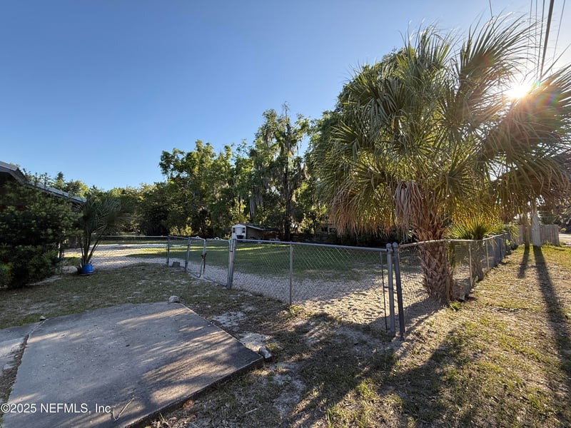 1400 High St, Palatka, FL 32177