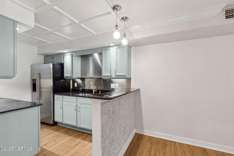 5375 Ortega Farms Blvd #711, Jacksonville, FL 32210