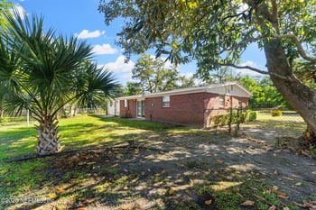 4906 Chivalry Dr, Jacksonville, FL 32208
